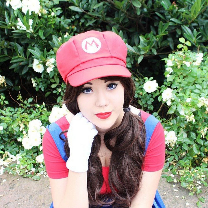 Awesome Super Mario Costume cosplay.