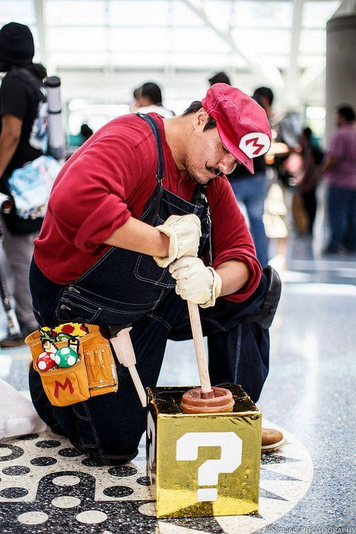 Super Mario catching a coin block cosplay!