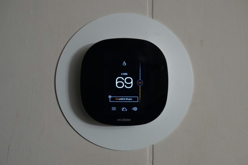 How thermostats work: A thermostat is, at its core, a temperature-regulating device designed to control the operation of your HVAC system. It senses the room or space temperature and tells the heating or cooling system to turn on or off as needed to maintain the desired temperature.