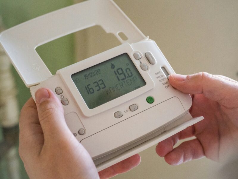 For a thermostat to regulate the temperature, it has to be able to communicate with the HVAC system. The process begins when the thermostat senses that the temperature has deviated from the preset level. Once it detects the change, it triggers a signal to start the heating or cooling system, depending on whether the temperature needs to increase or decrease.